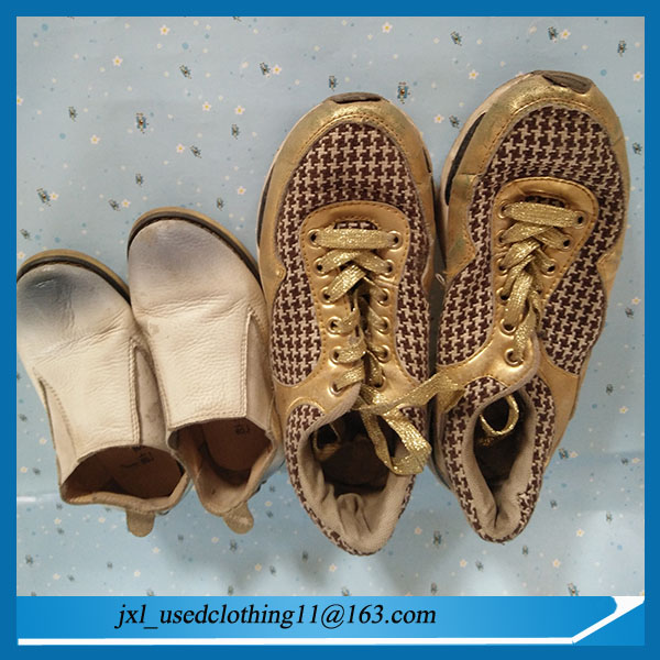 バルクで使用される靴の袋-古着問屋・仕入れ・卸・卸売り