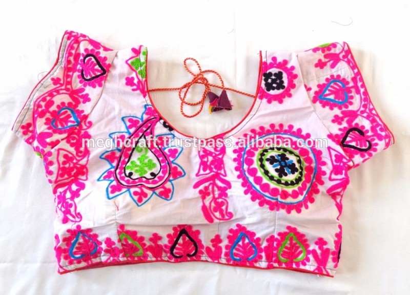 白伝統カッチ刺しゅうブラウス-卸売既製綿刺繍ブラウス-navratri摩耗banjaraスタイルブラウス-プラスサイズシャツ、ブラウス問屋・仕入れ・卸・卸売り