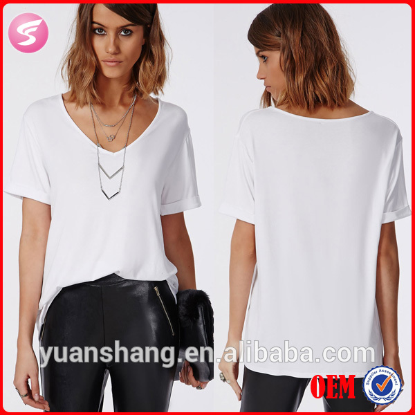 ホワイトv- 首のボーイフレンドのtシャツ、 シンプルなデザインの女性用シャツ-プラスサイズシャツ、ブラウス問屋・仕入れ・卸・卸売り