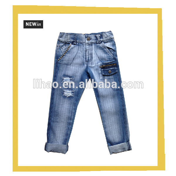 男の子ノスタルジックジーンズ装飾で金属リベット と ジッパー-キッズ服　半ズボン問屋・仕入れ・卸・卸売り