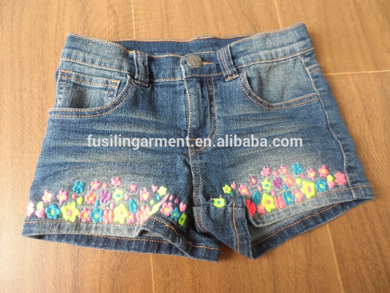 若い女の子のカスタム97％綿スパンデックス3％藍夏セクシーな短いホットジーンズの花刺繍付きパンツ-キッズ服　ジーンズ問屋・仕入れ・卸・卸売り
