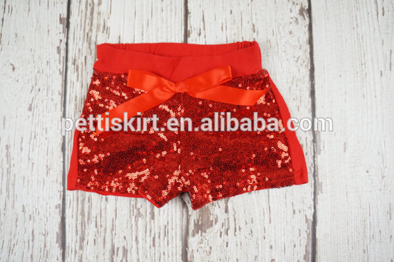新しいショーツデザイン用クリスマス日赤ちゃん赤いスパンコールスパークルショーツ女の子のためのお祝い-キッズ服　半ズボン問屋・仕入れ・卸・卸売り