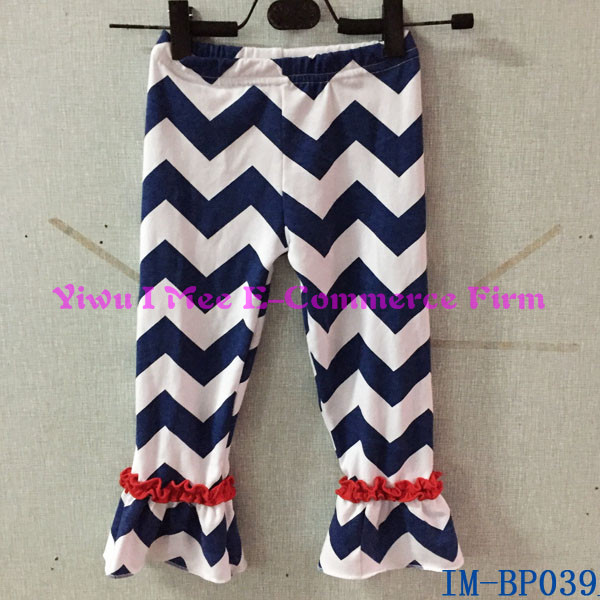 トップの販売の赤ん坊の綿の服の女の子ネイビーシェブロンブティック子供im-bp039用フリルパンツ-ズボン問屋・仕入れ・卸・卸売り