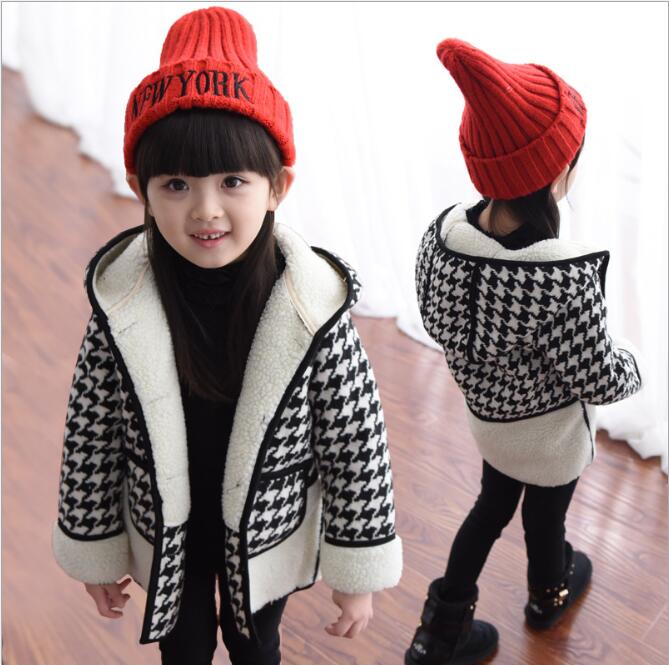 Zm41677aオンライン卸売キッズ女の子服バルク購入冬コートから中国サプライヤー-キッズ服　コート問屋・仕入れ・卸・卸売り