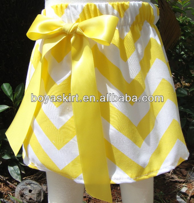 赤ちゃんの女の子ファッション人気のヒップシェブロン以上ちょう結びと最新の女の子のスカート夏黄色はジグザグchothingシェブロンのための赤ちゃんのための-ジュニア服（女）スカート問屋・仕入れ・卸・卸売り
