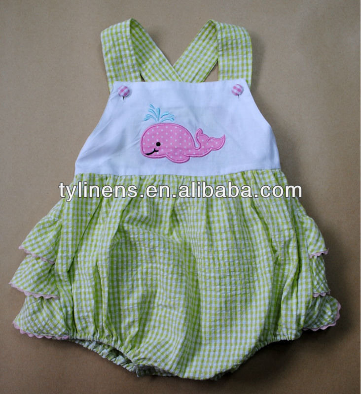 鯨アップリケ刺繍デザイン、 女の赤ちゃんのバブル緑seesuckerロンパー、 クリーパー、 ricracはフリル付き-ベビーロンパース問屋・仕入れ・卸・卸売り