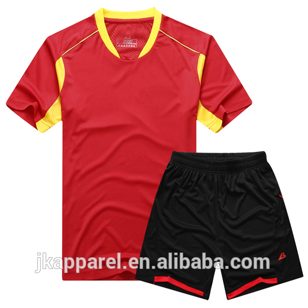 最新のプレーンスポーツteamwearカスタマイズされたサッカージャージポリエステル100％-サッカーウェア問屋・仕入れ・卸・卸売り