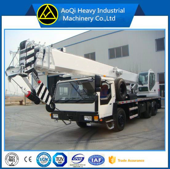 高性能aoqi重工業25トンのトラッククレーン-トラックは伸ばす問屋・仕入れ・卸・卸売り