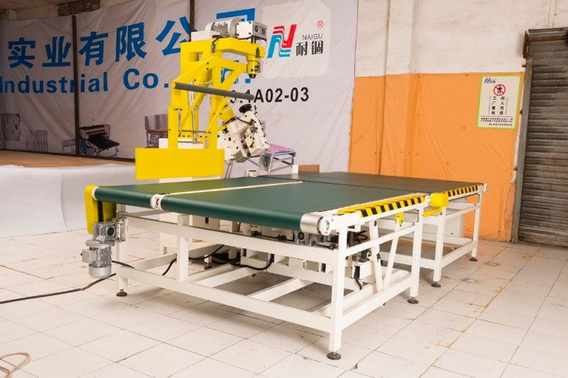 トップ販売NG-07マットレステープエッジマシン歌手300u-キルトにする機械問屋・仕入れ・卸・卸売り