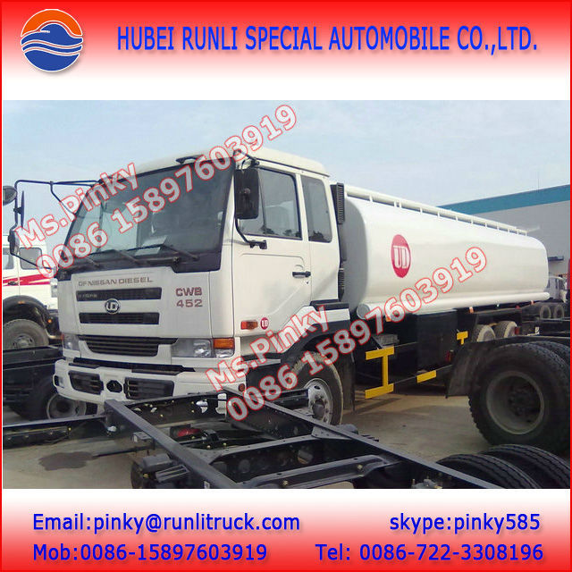 dfcwb452ud日産ディーゼル燃料タンカートラック22000リットルオイル車両でms昇進。 小指008615897603919-散水車問屋・仕入れ・卸・卸売り