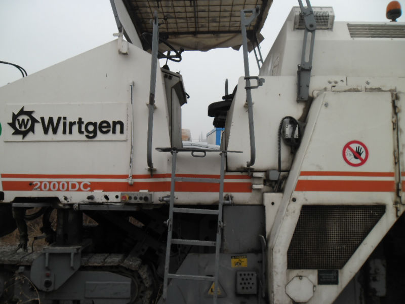 wirtgen2000dc-舗装ブロック問屋・仕入れ・卸・卸売り