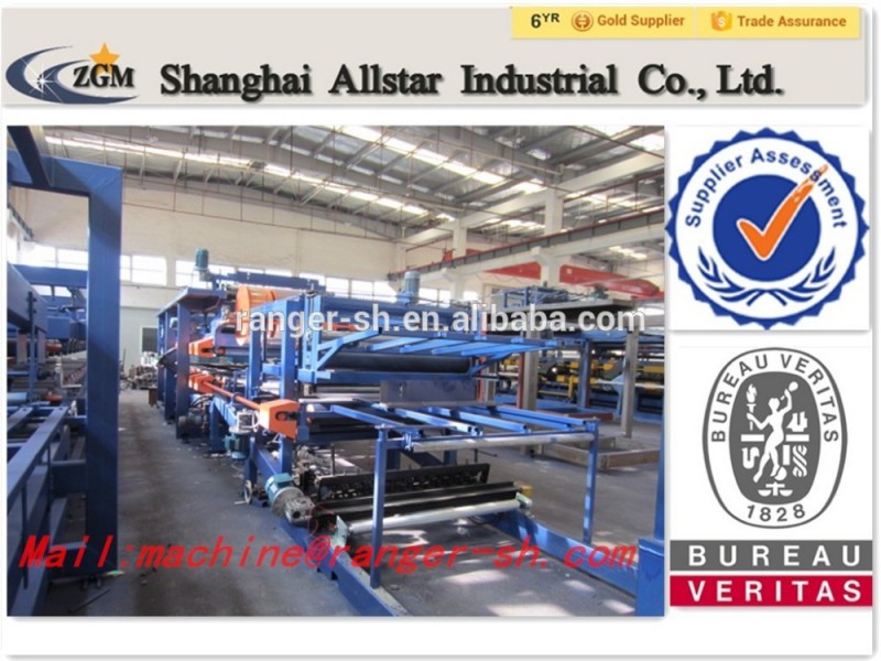 ゴールドサプライヤー中国2015熱い販売の屋根のサンドイッチパネルのロール成形機-タイル製造機械問屋・仕入れ・卸・卸売り